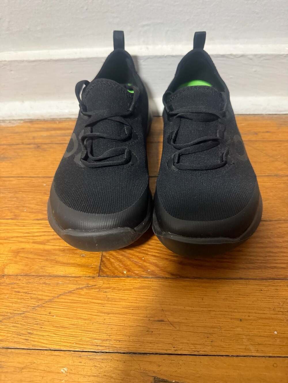 OOFOS Oomg Sport LS Size W6/EU37 Black Recovery Sneakers